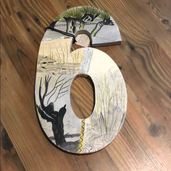 🆕 Anthro hand painted Swarm number 6 or 9  🆓🎁 - Picture 2 of 5